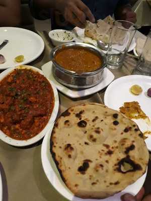 Sadguru Restaurant & Bar