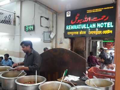 Rehmatullah Hotel