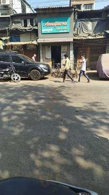 Shree Prasad Lunch Home