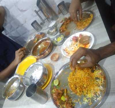 Shree Prasad Lunch Home