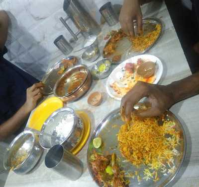 Shree Prasad Lunch Home