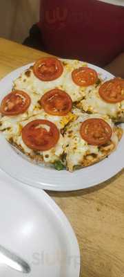 B B N Fast Food Corner