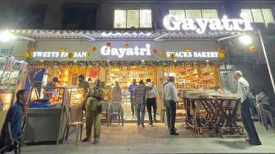 Gayatri Sweets And Farsan