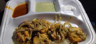 Hot Momos & Egg Corner