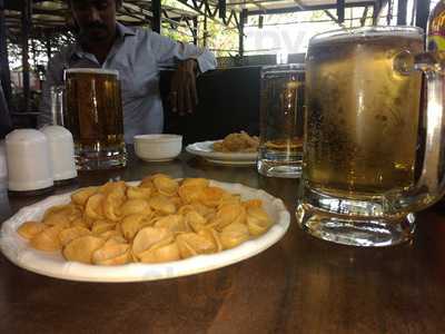 Midtown Restaurant Family Wine & Dine