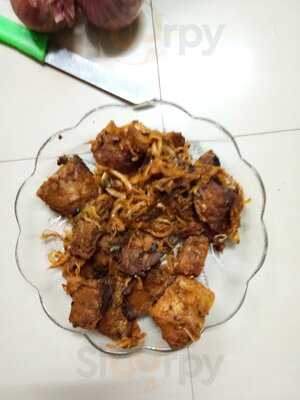 Punjabi Chaap Corner