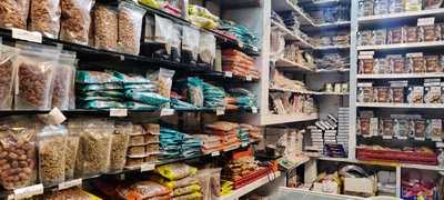 Sindhi Namkeen & Dry Fruits