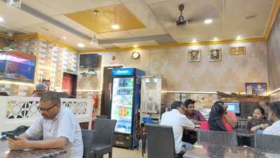 Hotel Sai Dham Restaurant