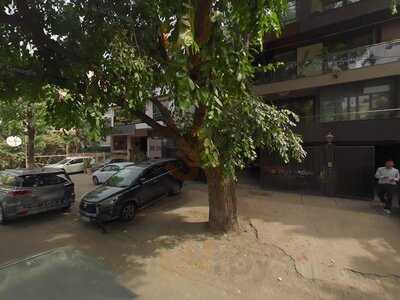 Mayank Cake & Pastry Palace