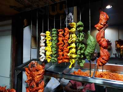 New Laxmi Fish & Kabab Corner