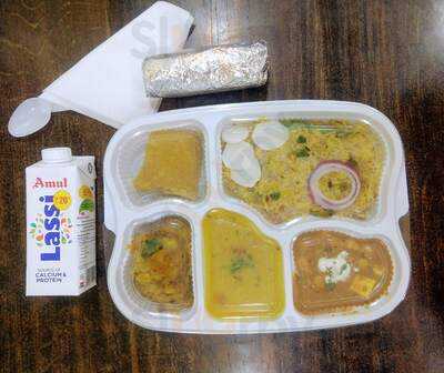 Geeta Fast Food Pure Veg