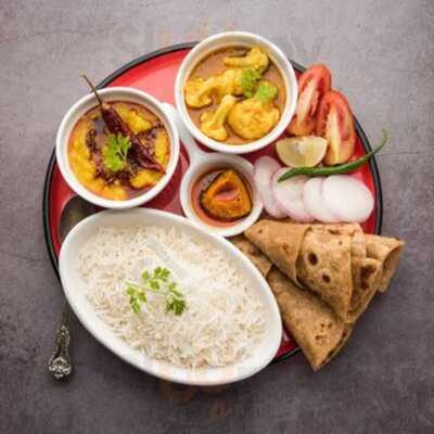 Geeta Fast Food Pure Veg