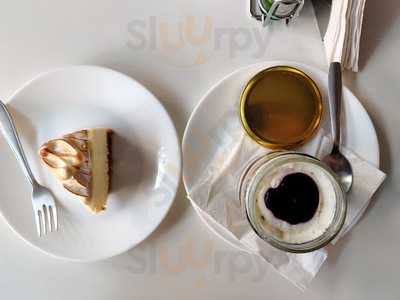 Little Hut Chinese Cuisine