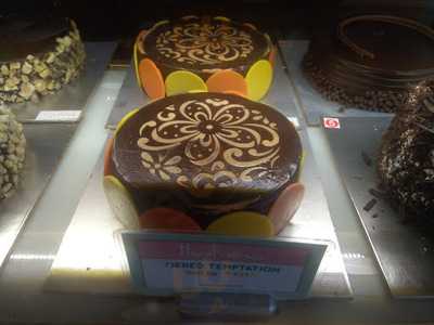 Little Hut Chinese Cuisine