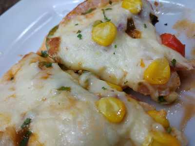 Little Hut Chinese Cuisine