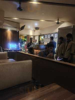 Meenakshi Bar & Restaurant