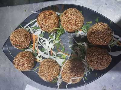 Sudarshan Restaurant & Bar