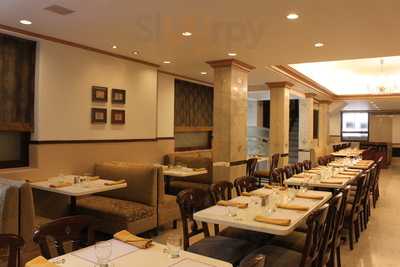 Shri Samarth Restaurant
