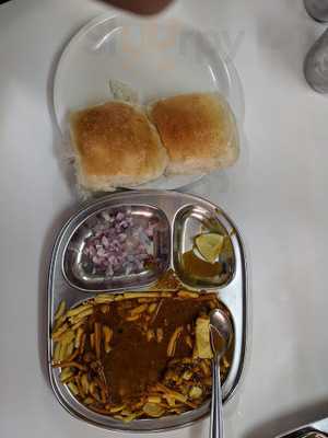 Hotel Nav Bharat Restaurant