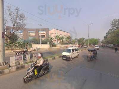 Amritsari Chole Bhature