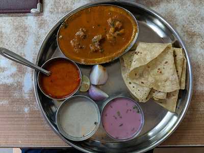 Shashikant Restaurant
