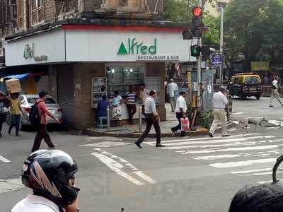 Alfred Restaurant & Bar