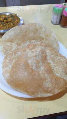 Sudarshan Restaurant & Bar