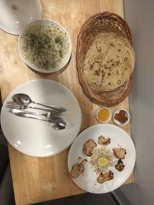 Hotel Devikripa Restaurant