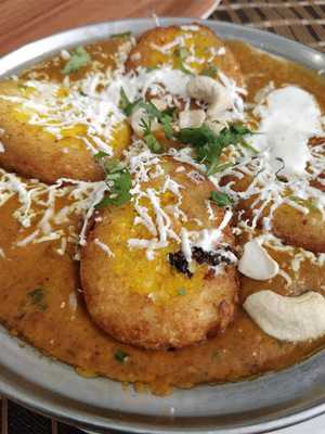 Hotel Devikripa Restaurant