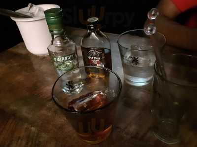 Sunny Bar & Restaurant