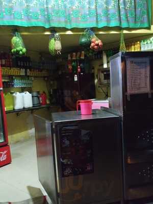 Om Sai Juice And Fast Food