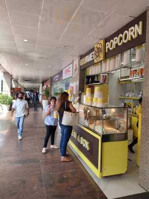 Popcorn Plaza