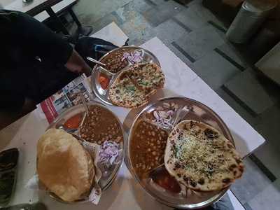 Manjeet Chole Puri Wala