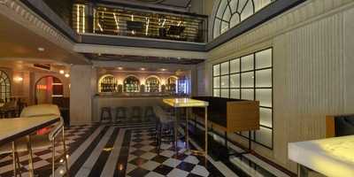 Lit Bar & Ristorante