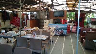 Laxmi Refreshment & Bar