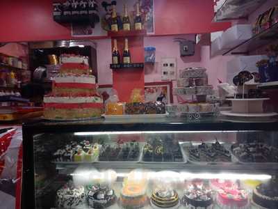New Cake Cafe