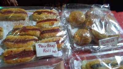 Punjabi Ghasitaram Halwai Karachiwala