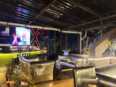 X Lounge Bar