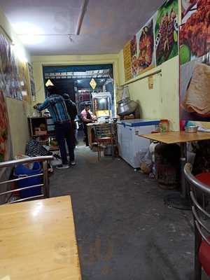 Al-malik Chicken Corner