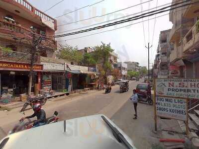 Al-malik Chicken Corner