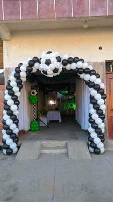 Shruti Restaurant & Bar