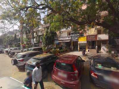 Deepika Khaitan's Cakes