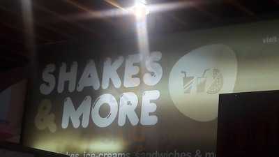 Shakes N More