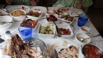 Lazeez Veg & Non Veg