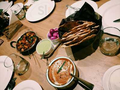 Lazeez Veg & Non Veg