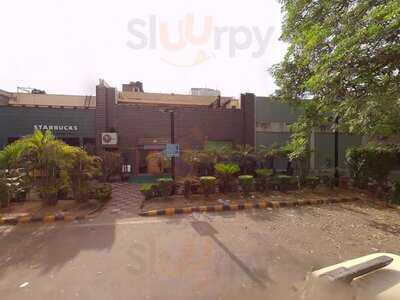 Lazeez Veg & Non Veg