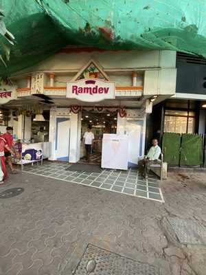 Hotel Ramdev Restaurant