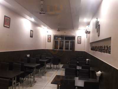Shanu Restaurant