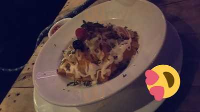 Piranha Lounge And Bar