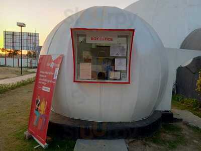 Chhotu Maharaj Cine Restaurant